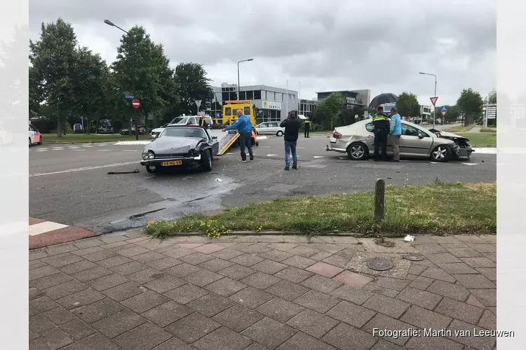 Veel blikschade bij ongeval Heerhugowaard