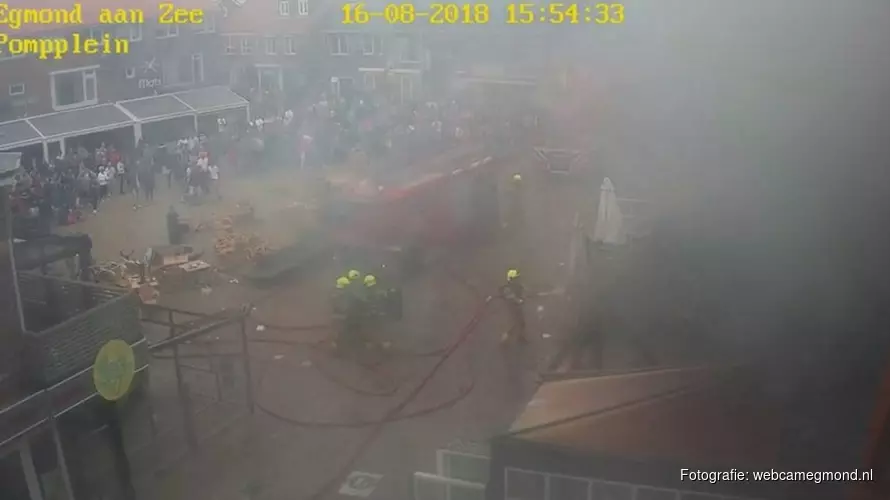 Uitslaande brand bij restaurant in dorpshart Egmond aan Zee