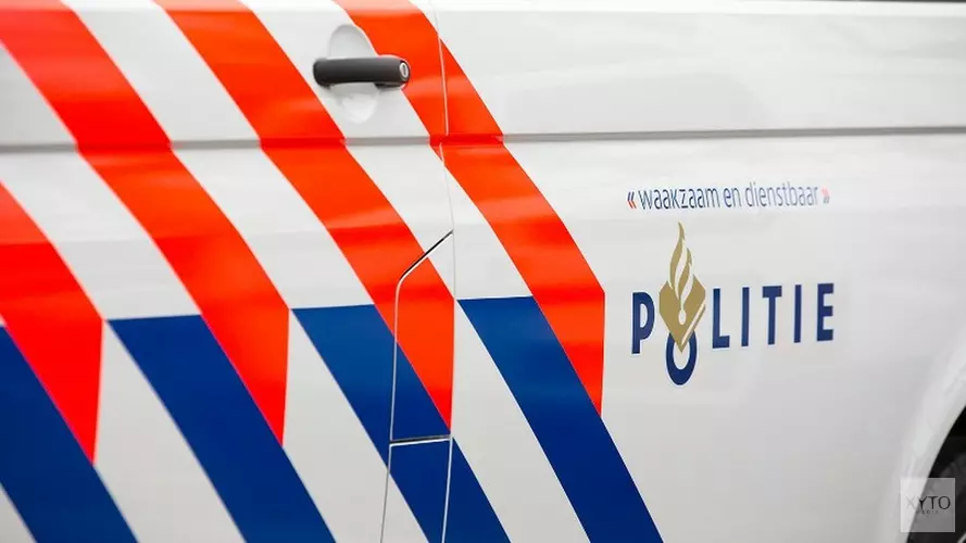 Auto te water op Hoeverweg