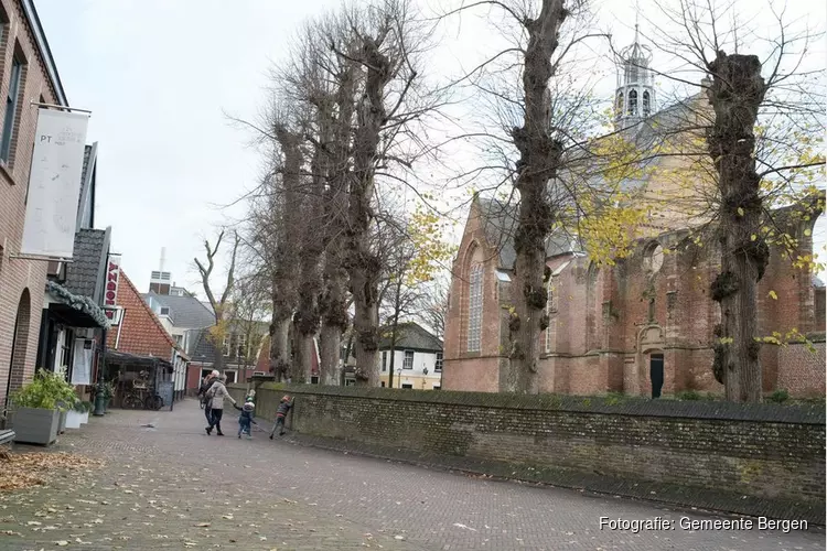 Dhr Van den Busken legt functie neer