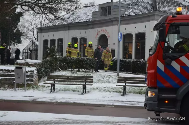 Brandje bij IJkgebouw snel onder controle