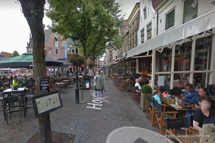 Weer mishandeling met glas in Alkmaars café