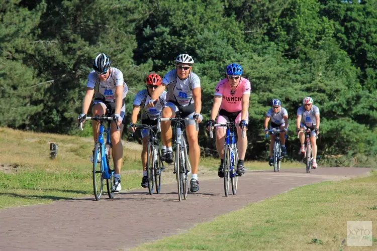 Fietsen door het prachtige duinlandschap van Noord-Holland