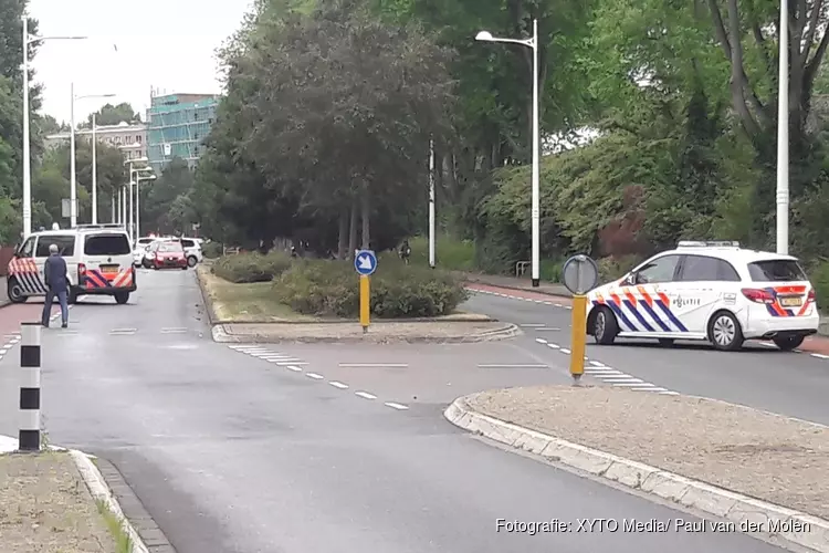 Fietser zwaargewond na aanrijding Vondelstraat: automobilist aangehouden