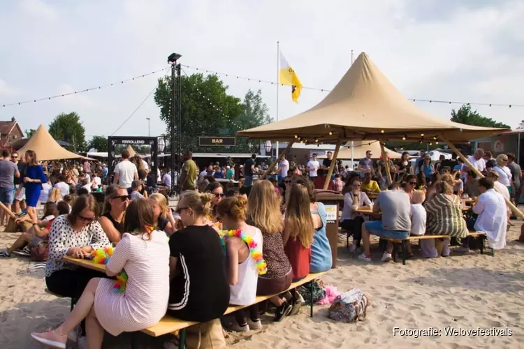 Meest knusse foodtruckfestival rrrolt voor de eerste keer Alkmaar binnen! 