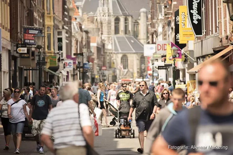 Bezoek Alkmaarse binnenstad groeit tegen de trend in