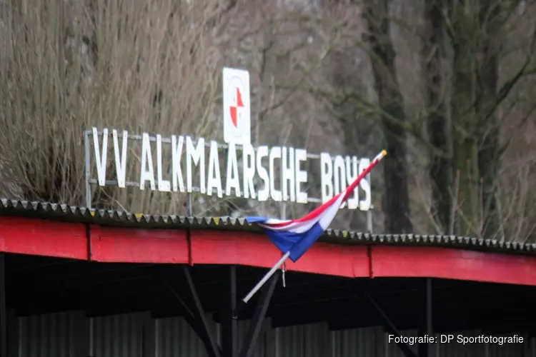 Alkmaarsche Boys met tien man naar punt, Alcmaria Victrix hard onderuit