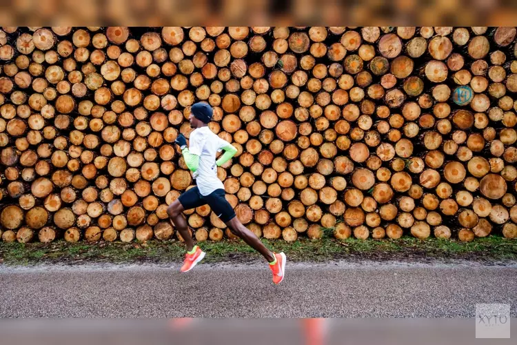 Belgisch recordhouder marathon Bashir Abdi vastgelegd voor NN Egmond Halve Marathon