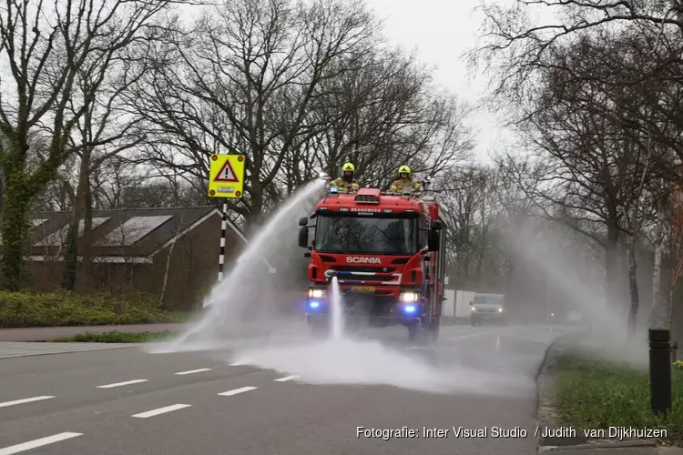 Brandweer Bergen neemt nieuwe tankautospuit in gebruik