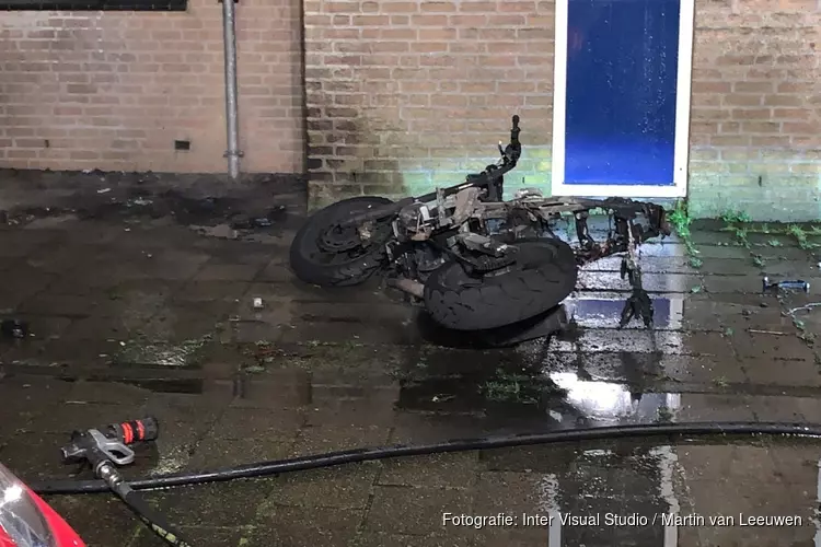 Scooter in brand in Alkmaar