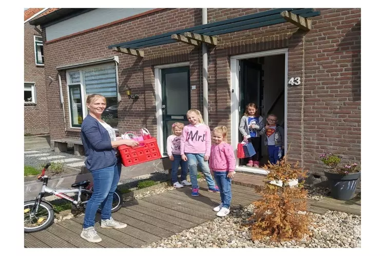 Paasfeest op de Driessenschool in Grootschermer