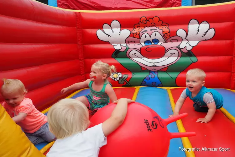 Vrijdag 14 augustus Dreumesinstuif in Sportcomplex De Meent