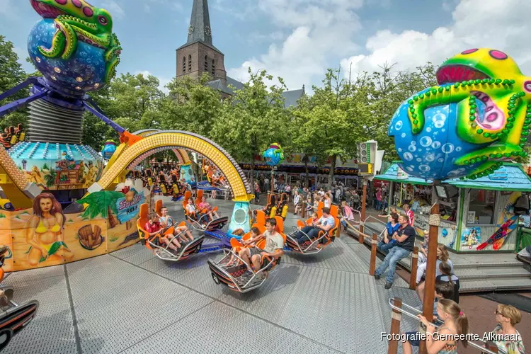 Veel attracties op zomerkermis in Alkmaar