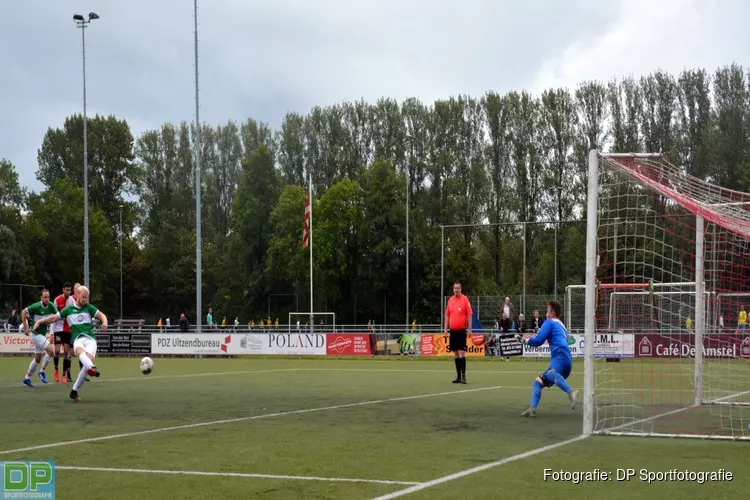 Nieuwe zaterdagploeg Kolping Boys heeft eerste prijs binnen met winst Kaasstad Toernooi