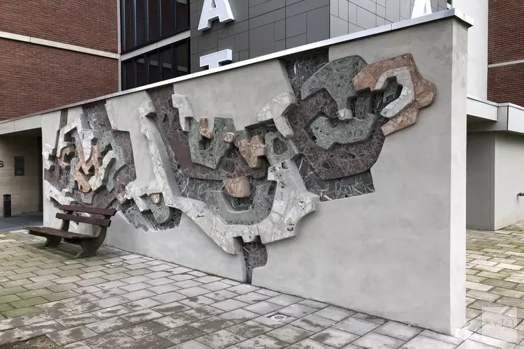 Eerherstel voor monumentaal kunstwerk aan de Vondelstraat te Alkmaar