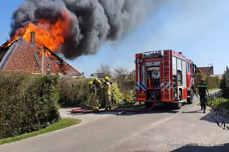 Grote brand in Egmond-Binnen