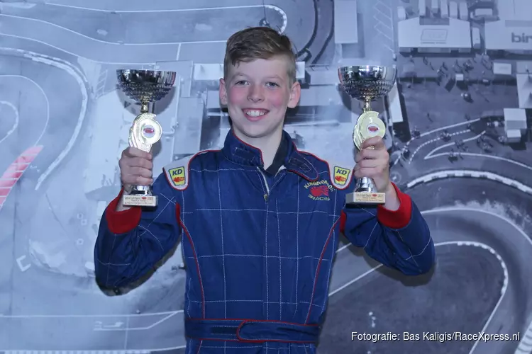 Karter Lucas Koppes kan zijn geluk niet op: eerste podiumplaats op een buitenbaan is een feit