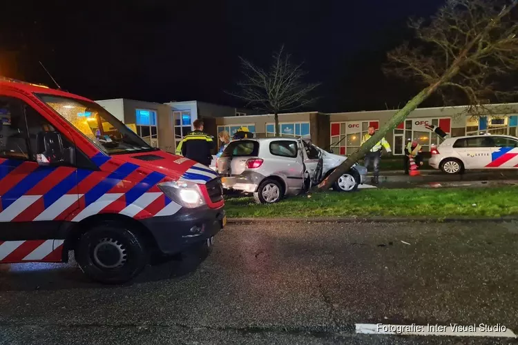 Politie zoekt getuigen van verkeersongeval