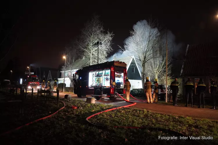 Schuurtje in brand aan de Omval