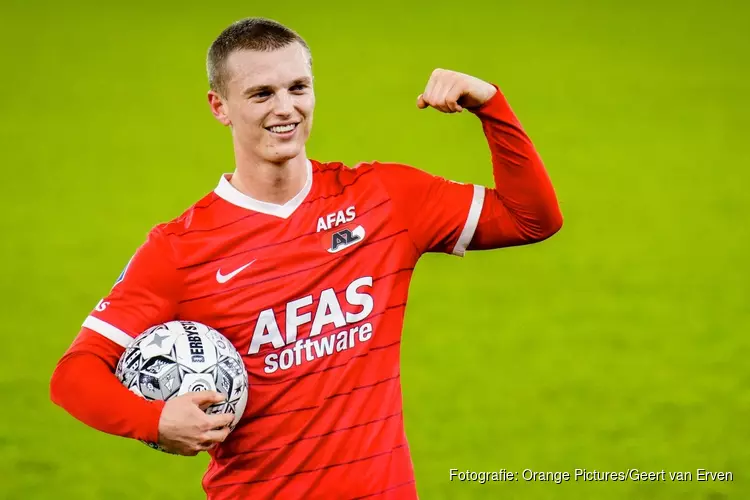 AZ raakt Gudmundsson en Oosting kwijt op slotdag transferdeadline