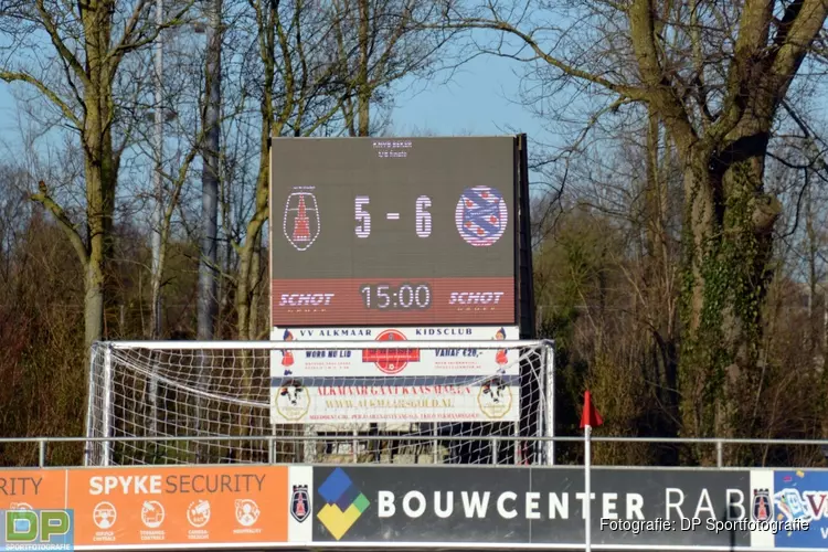 Restant VV Alkmaar-SC Heerenveen mondt uit in fouten- en doelpuntenfestival