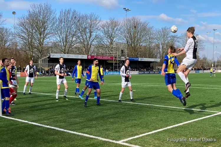 Koploper AFC &#39;34 klopt Kolping Boys in matte derby