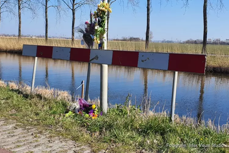 Fietser (16) overleden na ongeval op kruising in Zuidschermer
