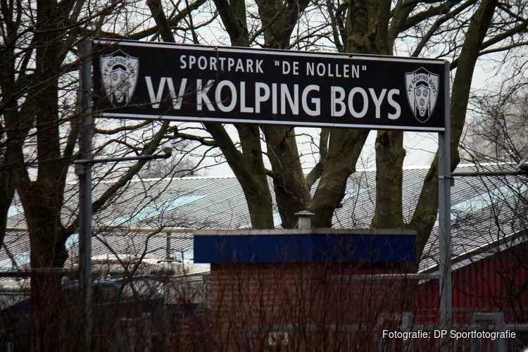 Kolping Boys neemt afscheid van trainer Mark de Vries met ruime zege