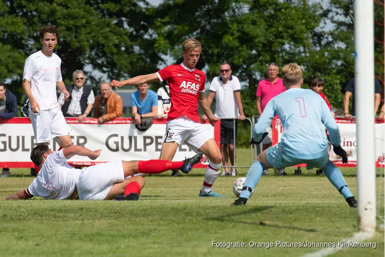 Jong AZ start oefencampagne met zege op VV Bergen