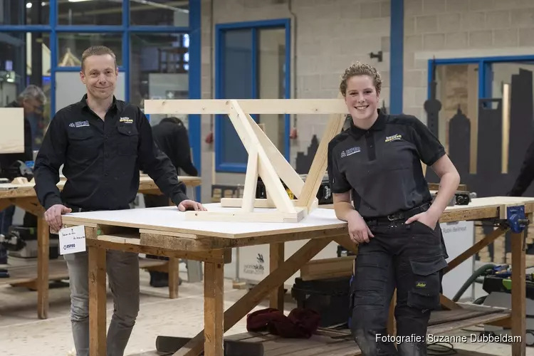 Yvanka de Reus als eerste meisje naar EK bouwtimmeren