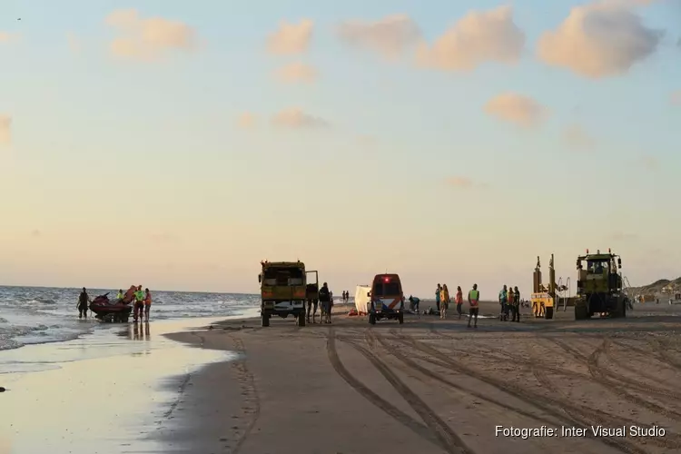 Drenkelingen uit zee gered bij Egmond aan Zee, één persoon gereanimeerd