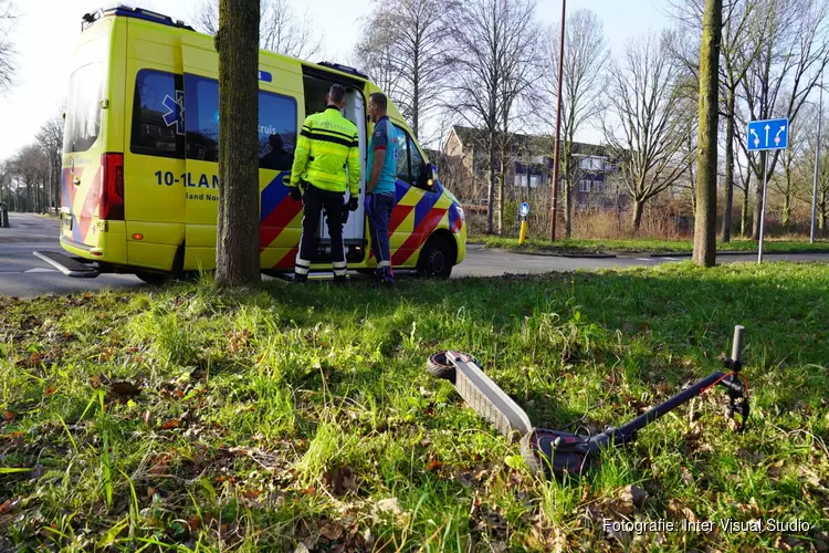 Jongen op elektrische step raakt gewond in Alkmaar