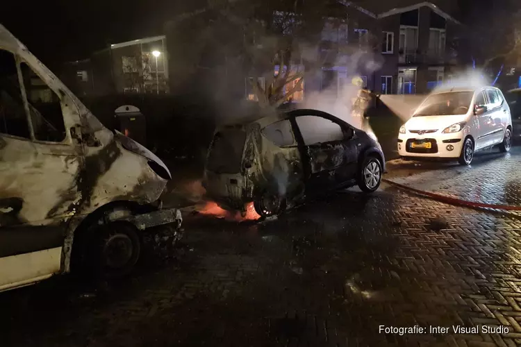 Autobrand aan Boendalehof in Alkmaar