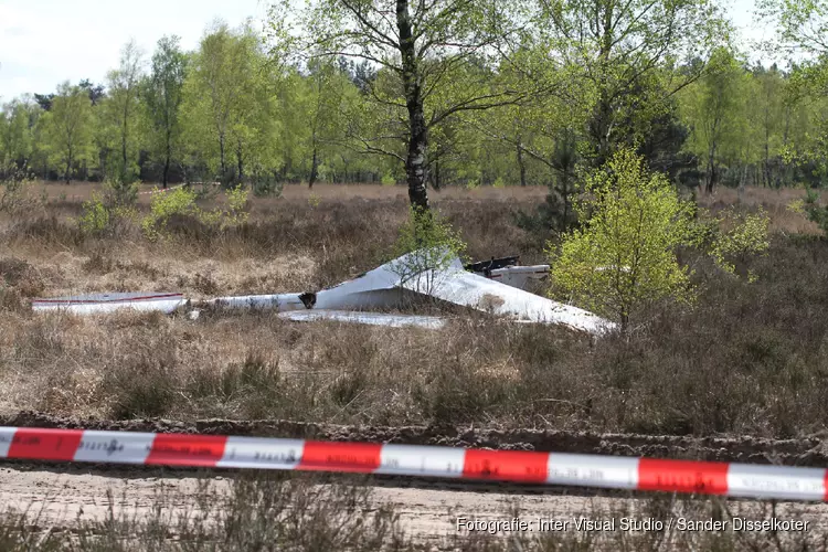 57-jarige vrouw uit Alkmaar overlijdt na zweefvliegtuigcrash in Arnhem