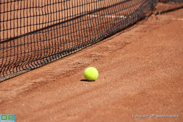 Doek valt voor favorieten op ITF Alkmaar