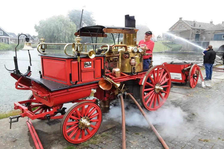 Brandspuitenweekend 15 & 16 juli met historisch brandweermaterieel