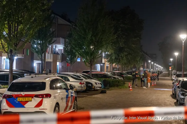 Explosie onder auto aan Baansingel