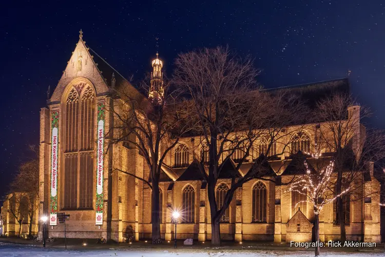 De Grote Kerk in Alkmaar omgetoverd tot magisch Kersthuis
