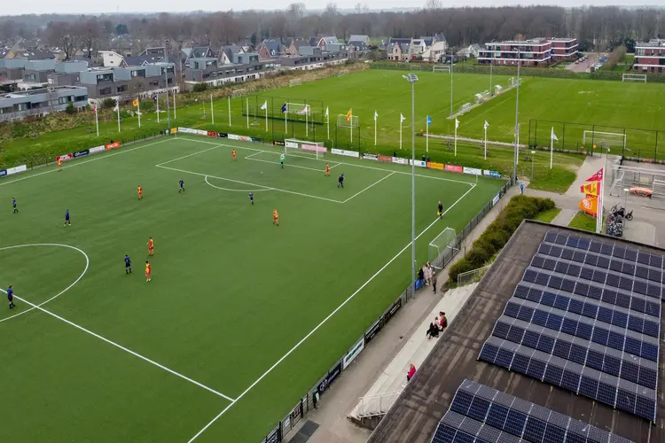 Verduurzaming prioriteit voor gezonde toekomst voetbalclubs regio Alkmaar