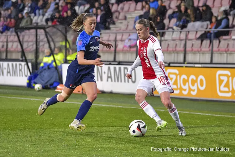 Ajax Vrouwen winnen probleemloos van AZ