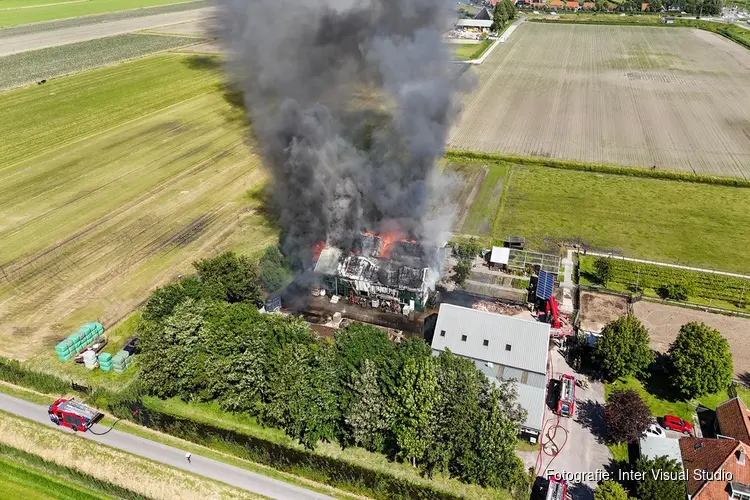 Zorgboerderij De Schermer wil weer opbouwen na verwoestende brand