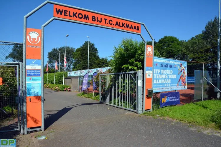 Tropische temperaturen en marathonpartijen op ITF Alkmaar