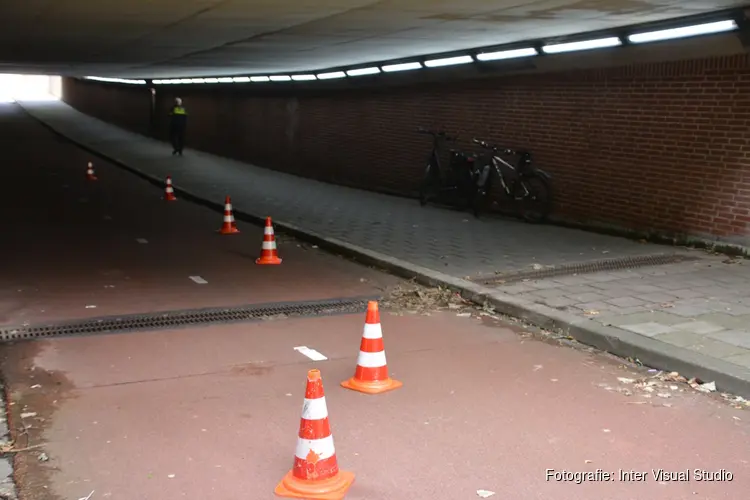 Fietser zwaargewond bij aanrijding in Alkmaar