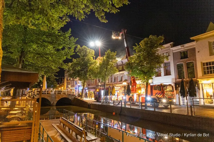 Brand aan Mient in binnenstad Alkmaar