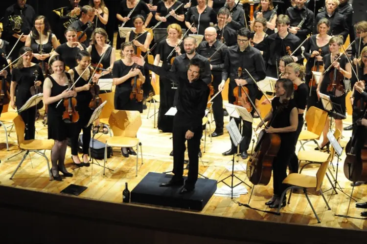 Symfonieorkest Neon Ensemble met Romeo en Julia in Grote Kerk van De Rijp