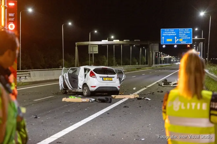 Man overleden bij verkeersongeval A9