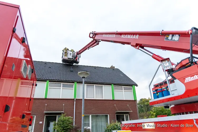 Brandmelding aan Hiemerwaard in Alkmaar na blikseminslag