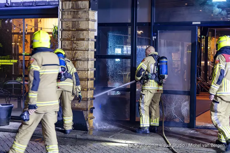 Brand na explosie bij Dynamic Fit in Alkmaar