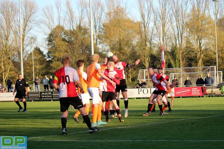 Routine en individuele klasse bezorgen Alkmaarsche Boys de winst op Hugo Boys