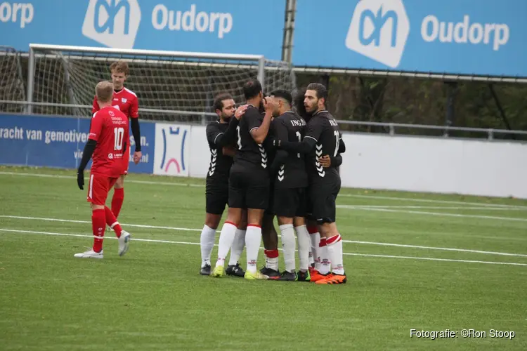 Zaterdagploeg Alcmaria Victrix zegeviert in derby tegen Kolping Boys